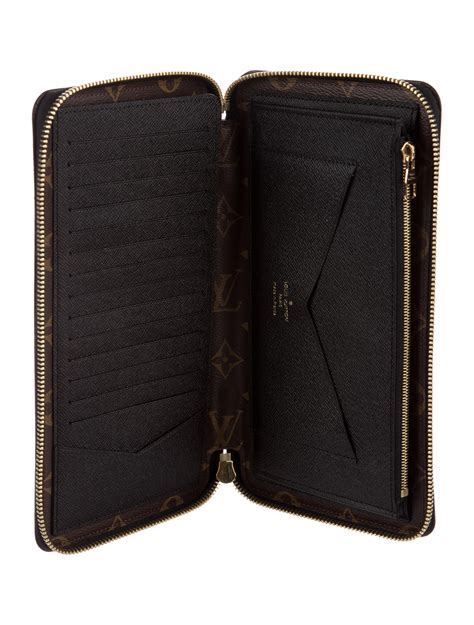 louis vuitton daily organizer